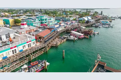 10265 Gulf Boulevard #A301, Saint Petersburg, FL 33706 - Photo 5