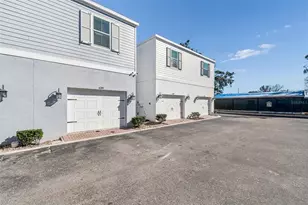 638 Jetstar Ln, Oldsmar, FL 34677 - Photo 51