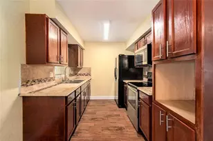 5706 Carrollwood Meadows Dr, Tampa, FL 33625 - Photo 5