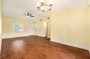 5706 Carrollwood Meadows Dr, Tampa, FL 33625 - Photo 3