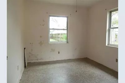 3113 25th Street N, Saint Petersburg, FL 33713 - Photo 13