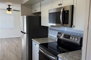 2077 Envoy Ct, Clearwater, FL 33764 - Photo 27