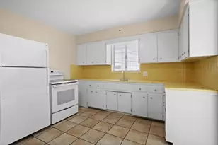 3452 9th Ave N, Saint Petersburg, FL 33713 - Photo 3