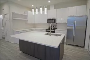 4102 N Thatcher Ave, Tampa, FL 33614 - Photo 13