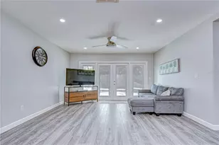 15310 Lazy Lake Pl, Tampa, FL 33624 - Photo 25