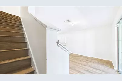 710 Barclay Wood Drive, Ruskin, FL 33570 - Photo 13