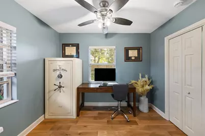 4722 W Wallcraft Avenue, Tampa, FL 33611 - Photo 13