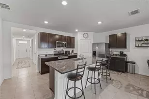 2741 Gardiner Ln, Zephyrhills, FL 33541 - Photo 13