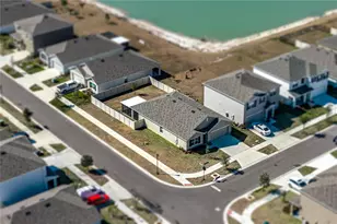 2741 Gardiner Ln, Zephyrhills, FL 33541 - Photo 5