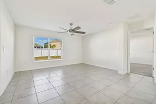 1353 Ocean Spray Dr, Ruskin, FL 33570 - Photo 13