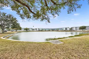 6015 19th St N, Saint Petersburg, FL 33714 - Photo 15