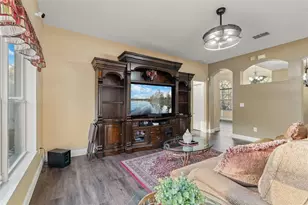 11012 Oyster Bay Cir, New Port Richey, FL 34654 - Photo 17