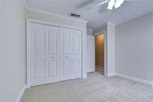 8756 Hampden Dr, Tampa, FL 33626 - Photo 27