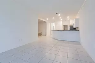 6884 Ripple Pond Loop, Zephyrhills, FL 33541 - Photo 5