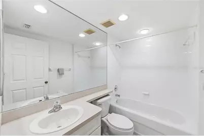 1200 Country Club Drive #1404, Largo, FL 33771 - Photo 23