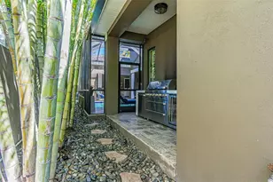 4210 W North B St, Tampa, FL 33609 - Photo 39