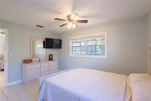 676 Park Cir, Bradenton, FL 34207 - Photo 11