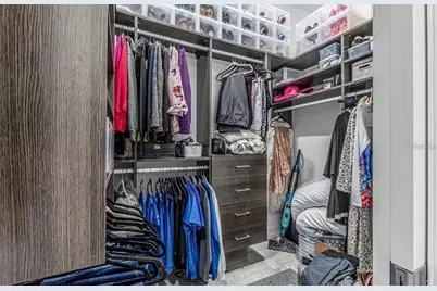 8502 Trammell Trail, Tampa, FL 33619 - Photo 9