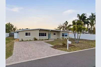 6830 Bay Street, Saint Pete Beach, FL 33706 - Photo 1