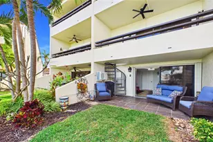 121 1st St E, Tierra Verde, FL 33715 - Photo 33