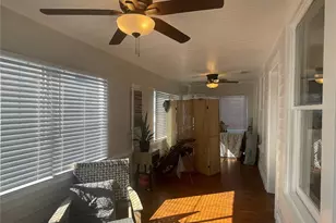 2624 12th St N, Saint Petersburg, FL 33704 - Photo 19