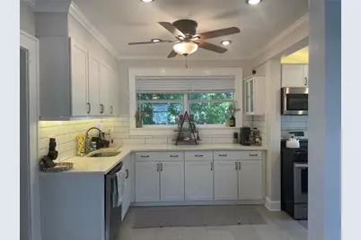 2624 12th Street N #2, Saint Petersburg, FL 33704 - Photo 9