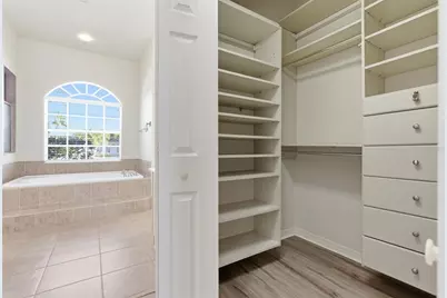 915 Vista Verde Lane, Sun City Center, FL 33573 - Photo 21