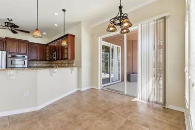 915 Vista Verde Lane, Sun City Center, FL 33573 - Photo 13