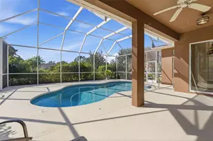 915 Vista Verde Ln, Sun City Center, FL 33573 - Photo 27