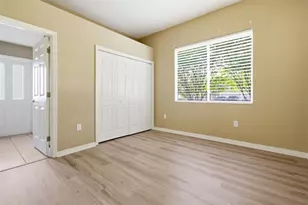 915 Vista Verde Ln, Ruskin, FL 33573 - Photo 25