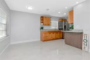 2906 E 97th Ave, Tampa, FL 33612 - Photo 17