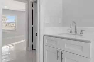 2906 E 97th Ave, Tampa, FL 33612 - Photo 31