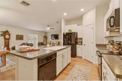4904 Babbling Brook Lane, Wimauma, FL 33598 - Photo 9
