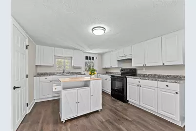 3622 E Mohawk Avenue, Tampa, FL 33610 - Photo 5