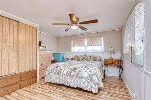 39107 Hillcrest Dr, Zephyrhills, FL 33542 - Photo 47