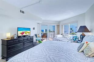 18400 Gulf Blvd, Indian Shores, FL 33785 - Photo 23