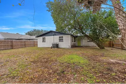 4220 E Powhatan Avenue, Tampa, FL 33610 - Photo 21