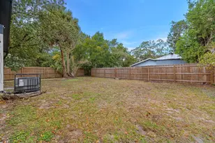 4220 E Powhatan Ave, Tampa, FL 33610 - Photo 21