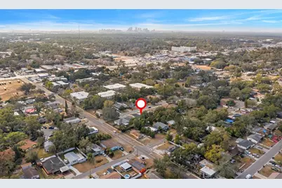 4220 E Powhatan Avenue, Tampa, FL 33610 - Photo 5