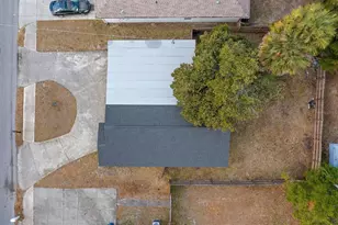 4220 E Powhatan Ave, Tampa, FL 33610 - Photo 3