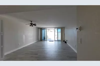 500 Treasure Island Causeway #106, Treasure Island, FL 33706 - Photo 23