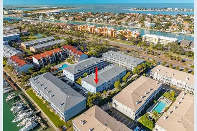 545 Pinellas Bayway S #301, Saint Petersburg, FL 33715 - Photo 1