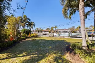 1481 49th Ave NE, Saint Petersburg, FL 33703 - Photo 31