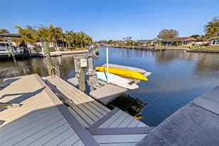 1481 49th Ave NE, Saint Petersburg, FL 33703 - Photo 29