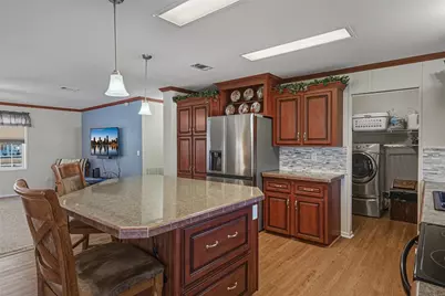 37519 Corey Lewis Avenue, Zephyrhills, FL 33541 - Photo 23