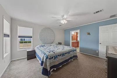 37519 Corey Lewis Avenue, Zephyrhills, FL 33541 - Photo 29