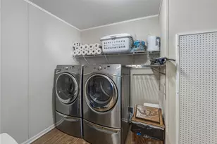 37519 Corey Lewis Ave, Zephyrhills, FL 33541 - Photo 43