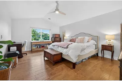 4311 Avenue Cannes, Lutz, FL 33558 - Photo 29