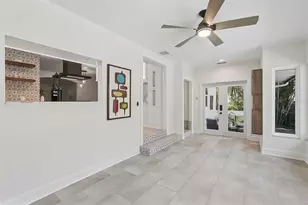 2430 14th St N, Saint Petersburg, FL 33704 - Photo 23