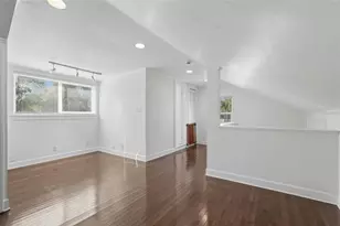 2430 14th St N, Saint Petersburg, FL 33704 - Photo 27